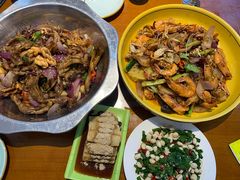-休记光头香辣蟹干锅(绵竹店)