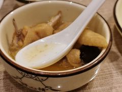 -鲜榨果汁·啤酒鱼(环岛河店)
