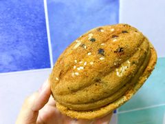 -金色麦甜糕点(面包.蛋糕.华苑店)