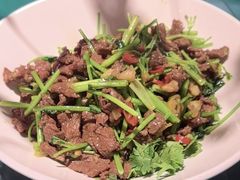 -呷湘厨·鱼汤捞饭·剁椒鱼头·辣椒炒肉(国家会展中心店)