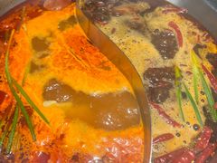 -廖掌柜·重庆鲜货火锅(上海首店)