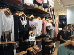-lululemon athletica(希慎广场店)