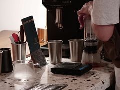 -Line 咖啡(石厦花园店)