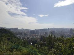 -黔灵山公园