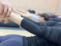 -酉嘉瑜伽YO+YOGA