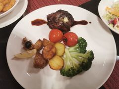 -WOLFGANG PUCK KITCHEN & BAR(迪士尼小镇店)