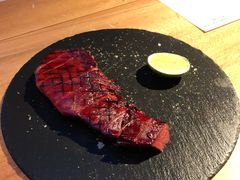 碳烤低温牛舌配柠檬海盐-三秋舍·梦幻岛(小西路店)