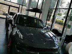 -领克中心(大连万利行)