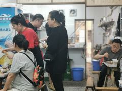-卫卫麻辣烫(建设新村路店)
