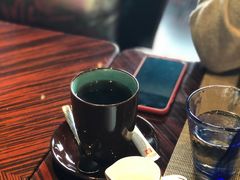 红茶-YUE·6·西式融合餐厅(外滩六号店)