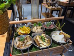 -一朵菌·野生菌探索家火锅(南亚店)
