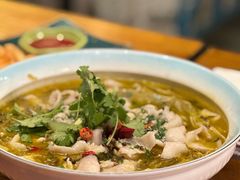 -爱啤精酿·民谣酒馆(滨江店)