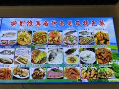 -丹水桥地锅鱼·翘嘴鲌·地方特色全鱼宴(丹江口大坝店)