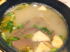 弄堂鸭血粉丝汤-弄堂小笼包(天津南开大悦城店)