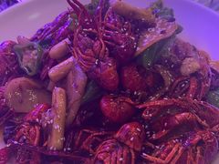 -海盗船. 龙虾烧烤. 酒馆