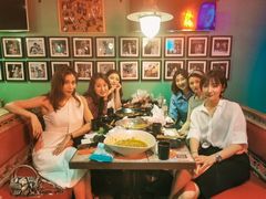 -沪小胖小龙虾(淮海中路旗舰店)