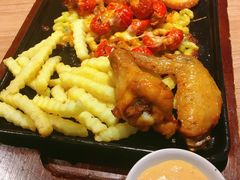 -必胜客(砂之船中东奥莱店)