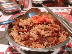 -青瓦炭韩潮烤肉(花园道店)