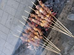 烤羊肉串-姥家大锅台水库渔家