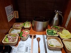 -独食火锅·半米屋台(直营总店)