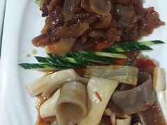 夹骨肉-鹤上俤杠面店