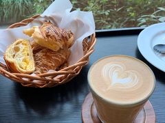 -麦田工坊(月湖店)