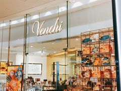 -VENCHI 闻绮(广州太古汇店)