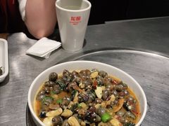 -龙巢盱眙龙虾·牛蛙·烧烤宵夜(八卦岭店)