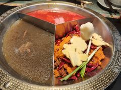 -廖掌柜·重庆鲜货火锅(上海首店)