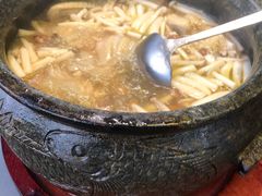 墨脱石锅炖土鸡-魏公馆(昆太路店)