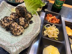-臻牛烤肉