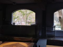 -穹六人间 people 6(岳阳路店)
