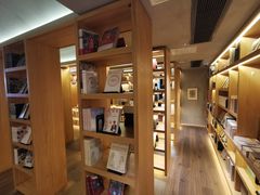 -思南书局(复兴中路店)