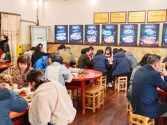 -刘胖娃鱼庄·特色肥肠鱼(杨家坪店)