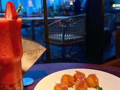 -MONICH牛排融合餐厅(和义大道购物中心店)