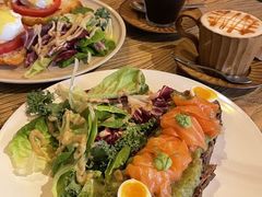 -Common Table · Brunch & Coffee