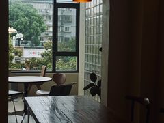 -bear cafe熊咖啡(和平中路店)