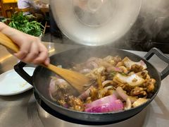 -胡须佬鸡煲四季火锅店(石厦西村直营店)
