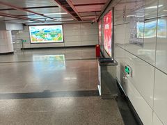 -公园前(地铁站)
