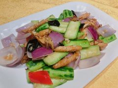 胜瓜炒土鱿-大笑饭堂(甲子桥店)