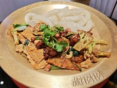 -椒锅锅·麻辣香锅(宝地广场城市集市店)