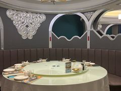 -哈啾嗨·新概念蒙餐(红星新城店)