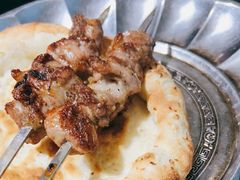 -烤肉小伙烤肉店