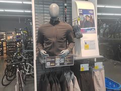 -迪卡侬(越秀公园店)