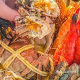 在上海还有10r的海鲜店？我不会穿越了吧？