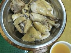 招牌碧映鸡-成惠食府(赤岗店)