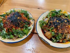 -拈签一笑黄牛肉辣卤串串