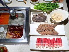 -海底捞火锅鲜切牛肉主题店(长寿路店)