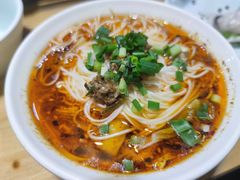 -自贡盐帮菜·玩辣餐厅(樱花园西街店)