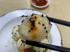 -荣记生煎(湖州市第十二中学店)